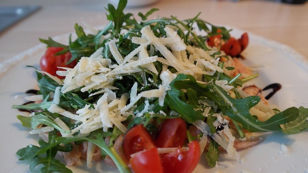 ENSALADA DE SALMON