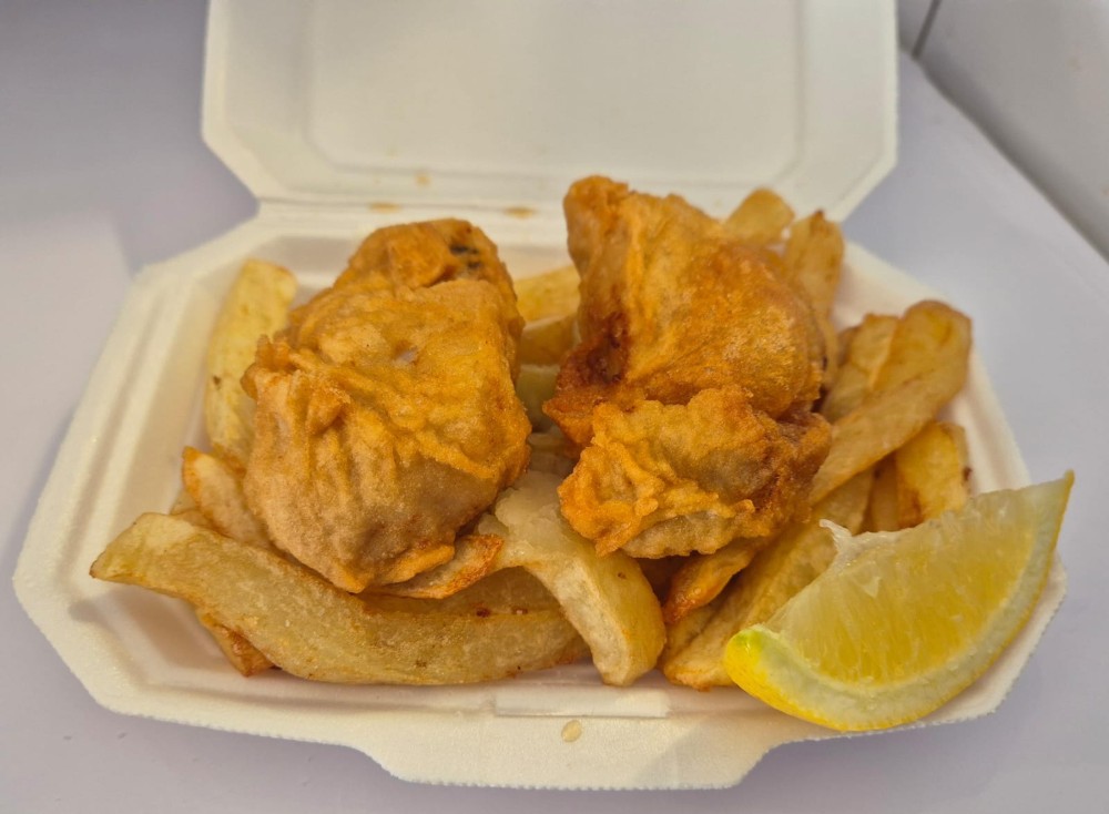 Small Hake(2x70g) & 200g Chips SMALL parcel