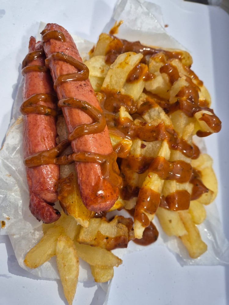 2 x Viennas and Chips 300g