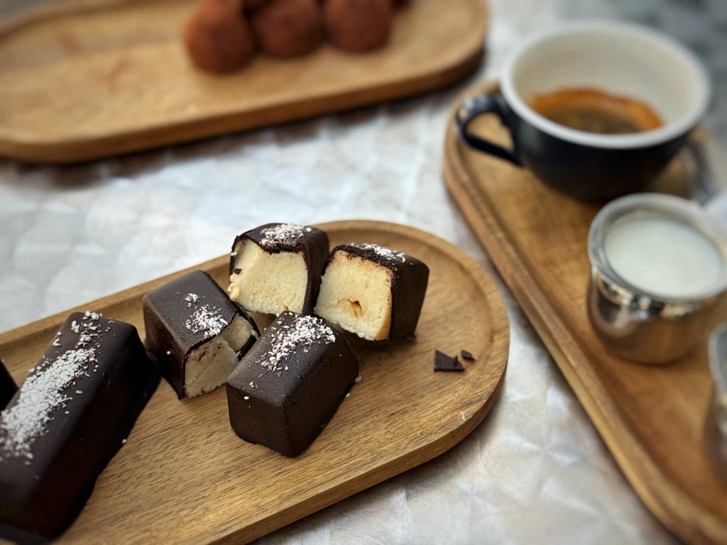 Батончик  VEGAN з кокосовою карамеллю