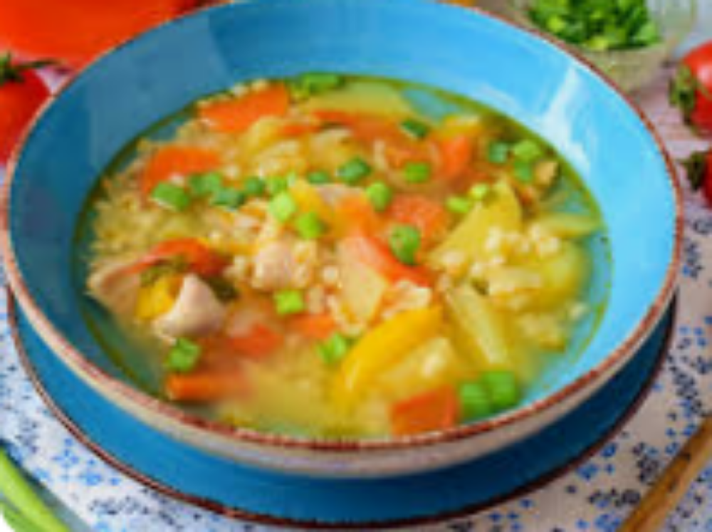 Суп з булгуром, овочами та куркою Охматдит