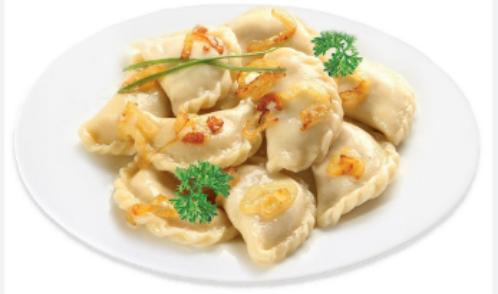 Вареники з картоплею, грибами та сметаною
