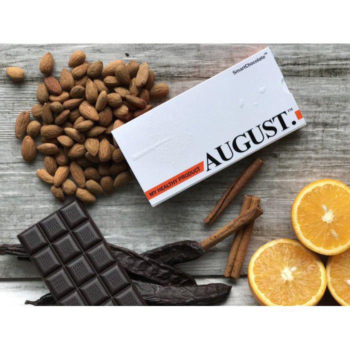Шоколад AUGUST з апельсином та мигдалем