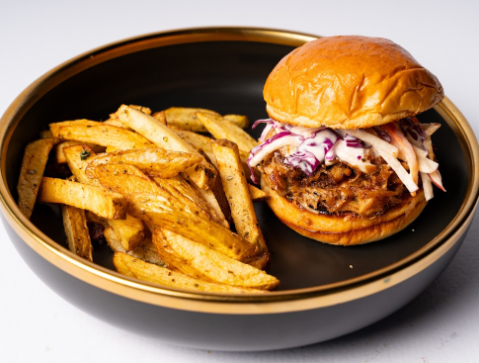 Cafe Pulled Pork Burger