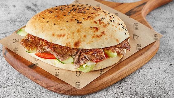 Донер кебаб у булці  з телятиною(400г)
