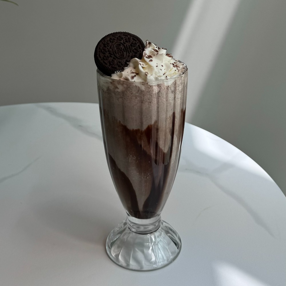 Oreo Milkshake