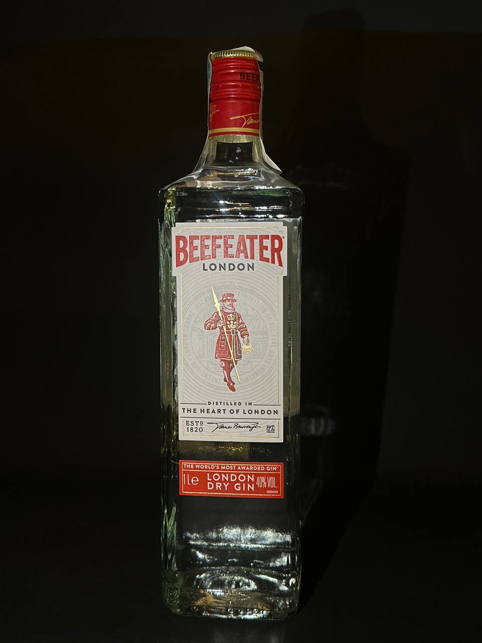 Лондонський сухий джин Beefeater 1,0л. 40%