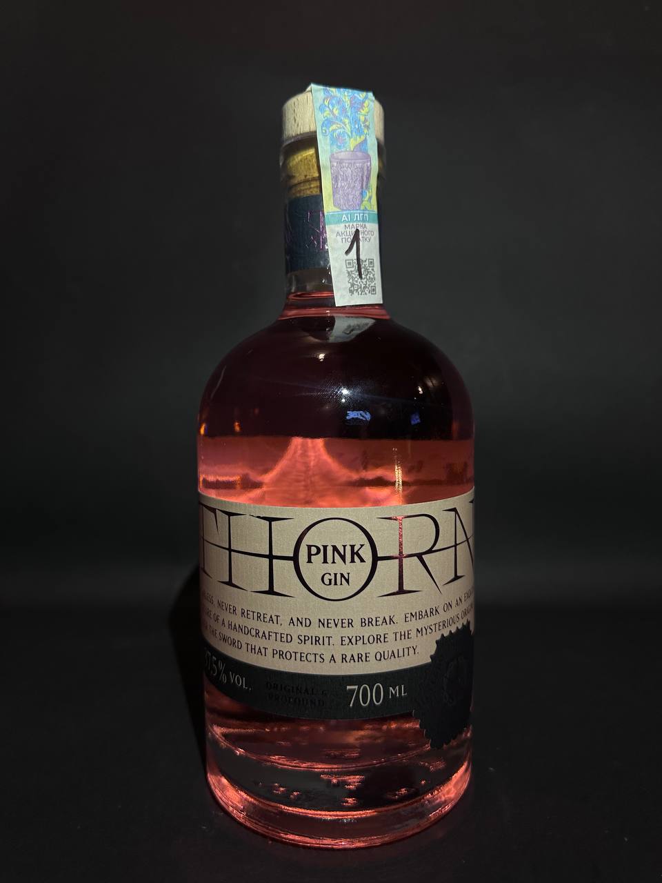 Джин Thorn Pink Gin 0.7 л 37,5%