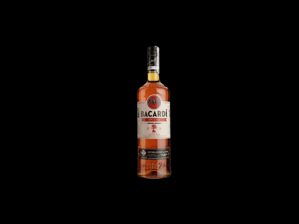 Ром Bacardi Spiced