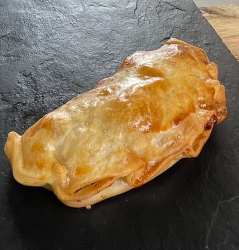 Empanada Carne picada y huevo