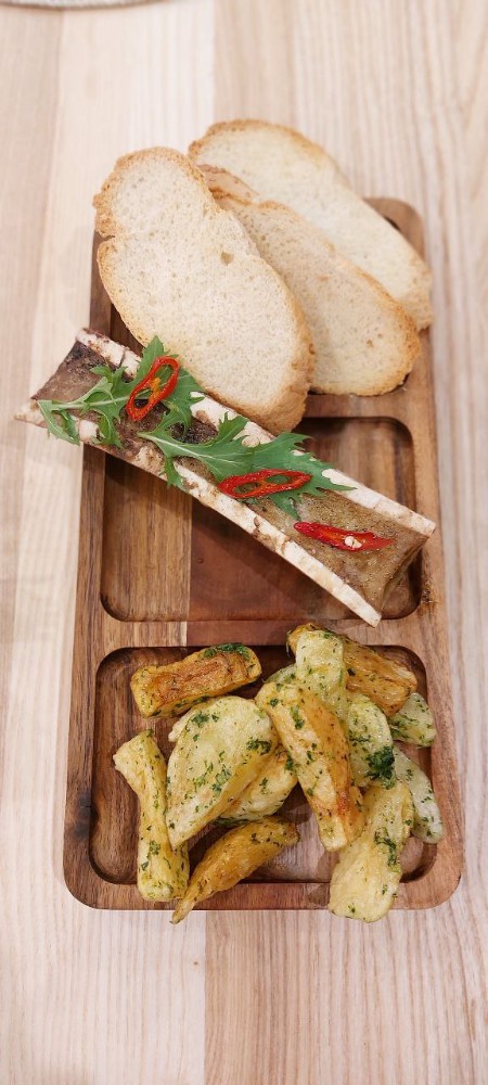 Дзвалі (Кістковий мозок з грінками)