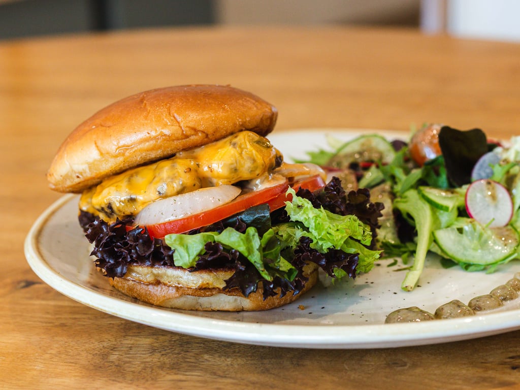 Solo Classic Cheese Burger Slider