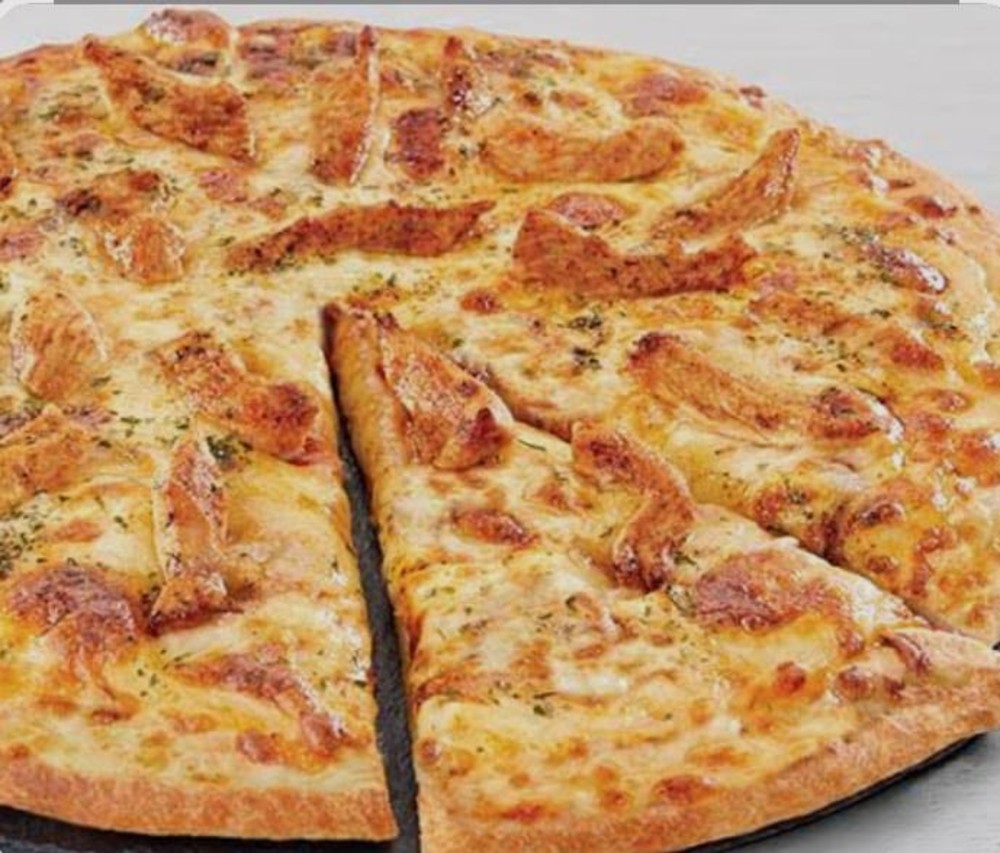 Chicken Peri Peri Pizza Medium