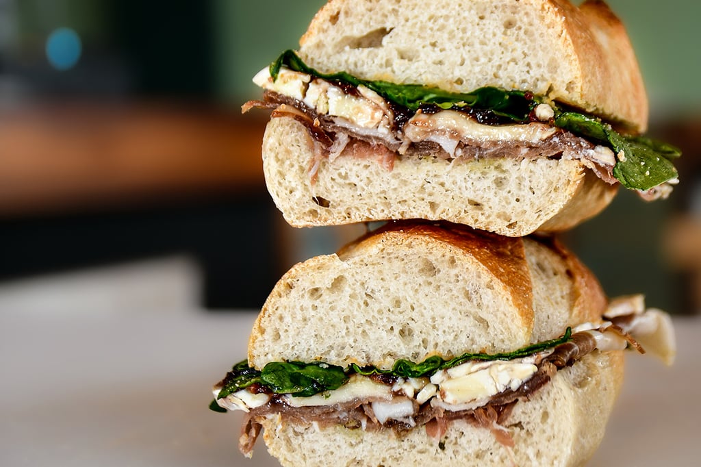 CAT Sandwich Jamón Serrano & Brie