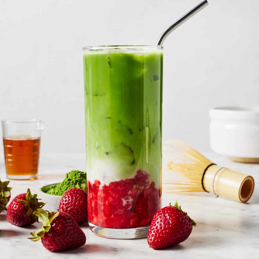 STRAWBERRY MATCHA