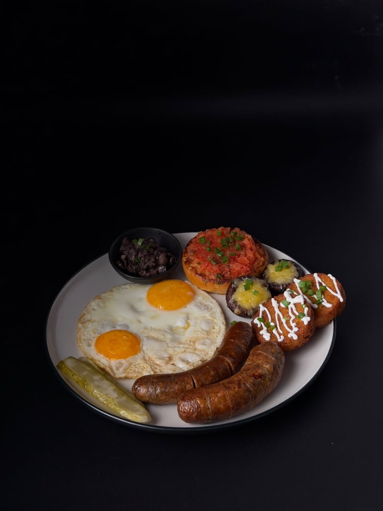 FULL BREAKFAST