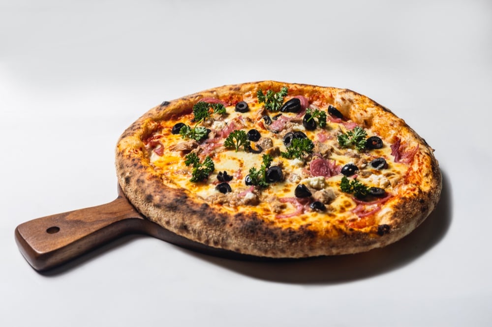 Tuna pizza