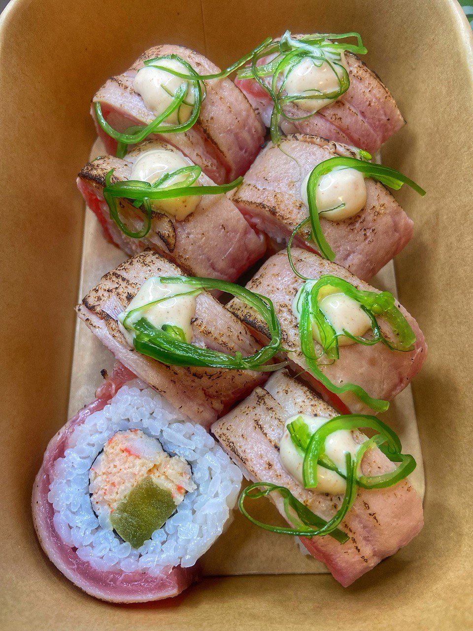 Spicy Tuna roll