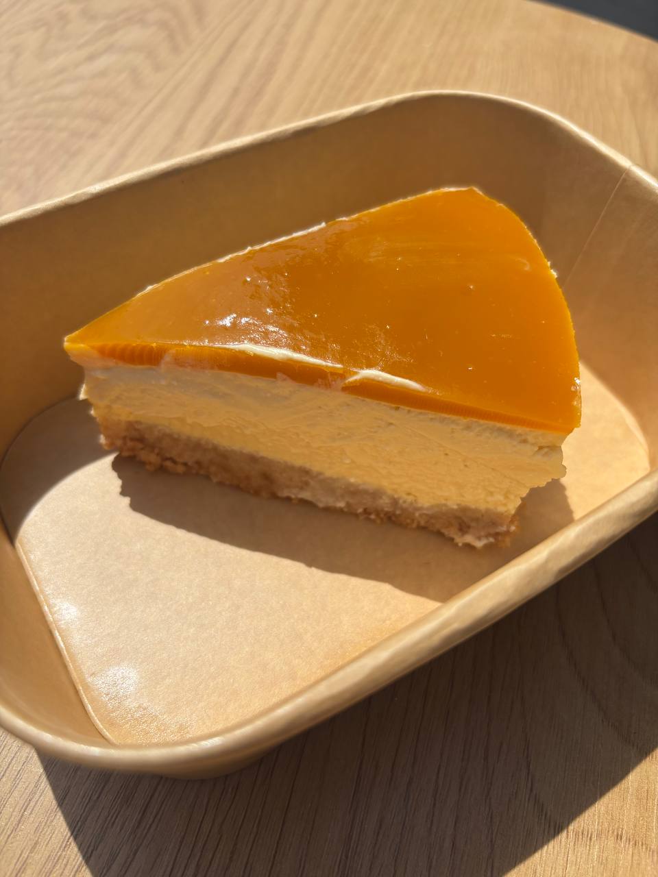 Cheesecake sa mangom