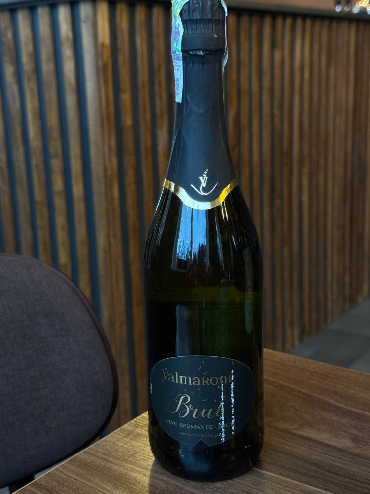 Вино ігристе Valmarone Spumante Brut