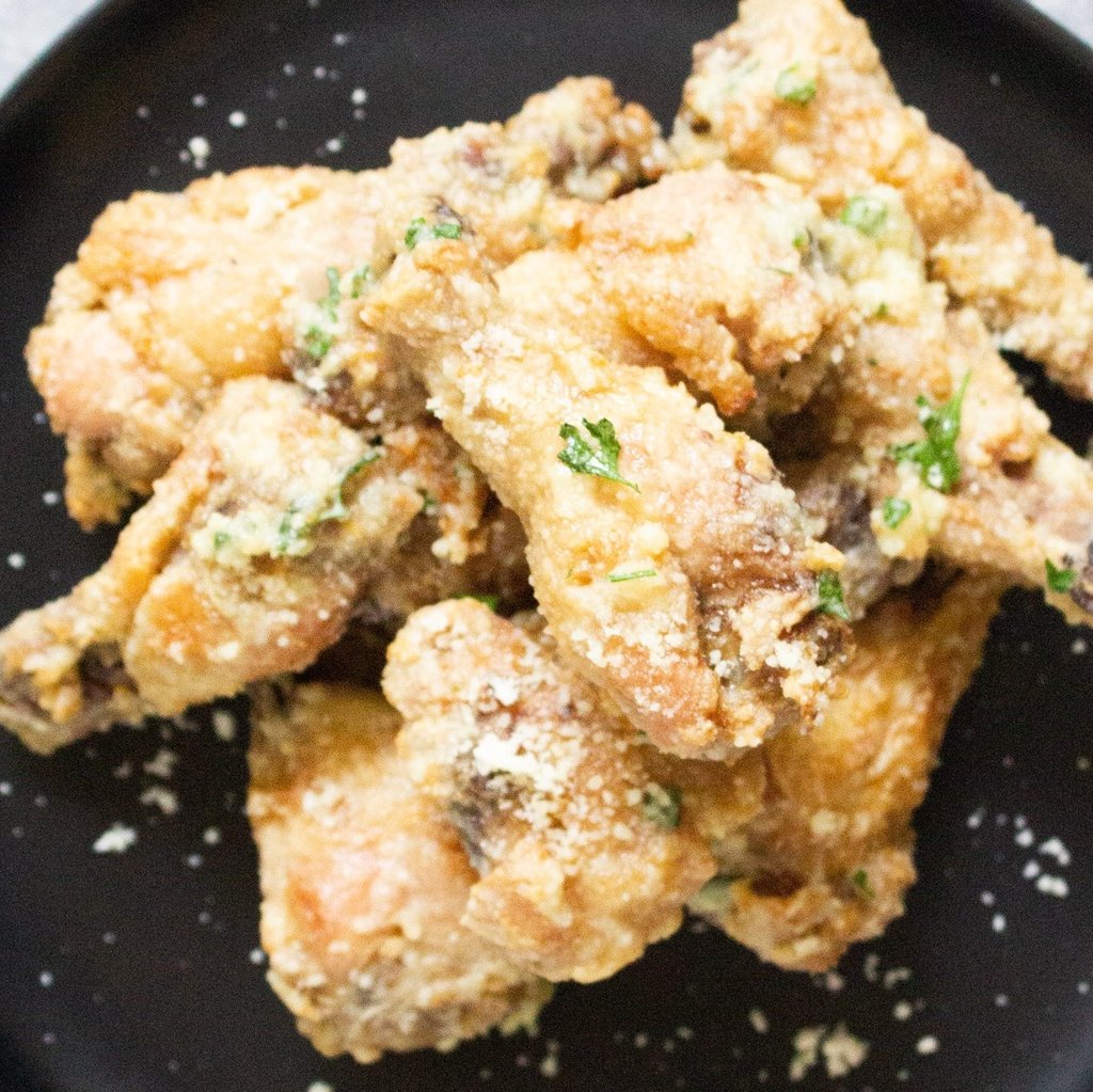 Garlic Parmesan Wings 12 pcs