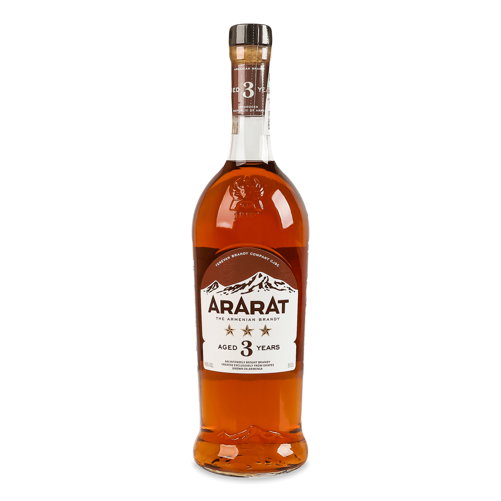 Коньяк Арарат 3 0,5