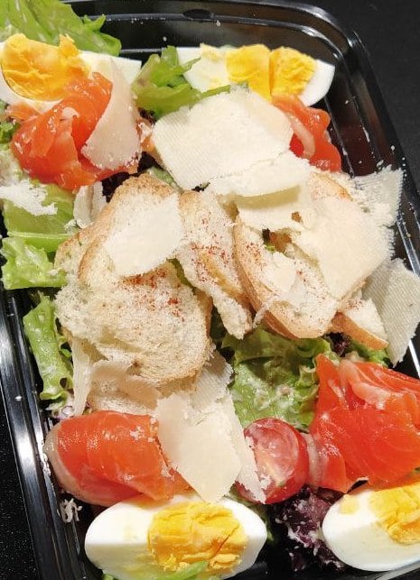 Салат Цезар (250г)