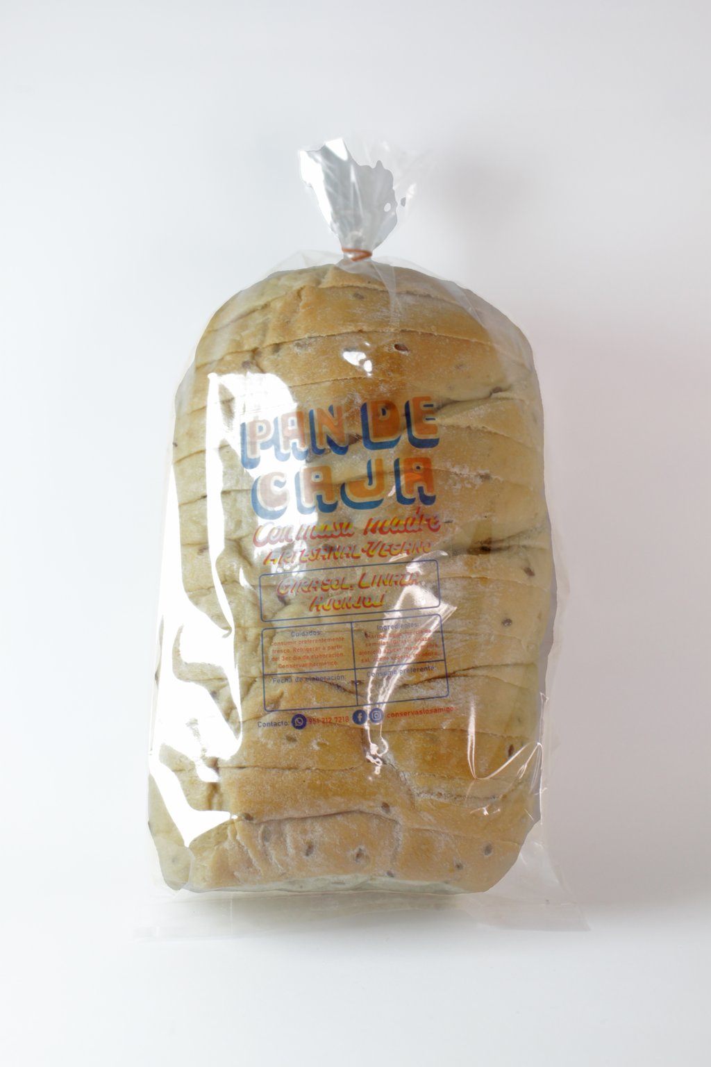 Pan de caja de masa madre 630g Los amigos