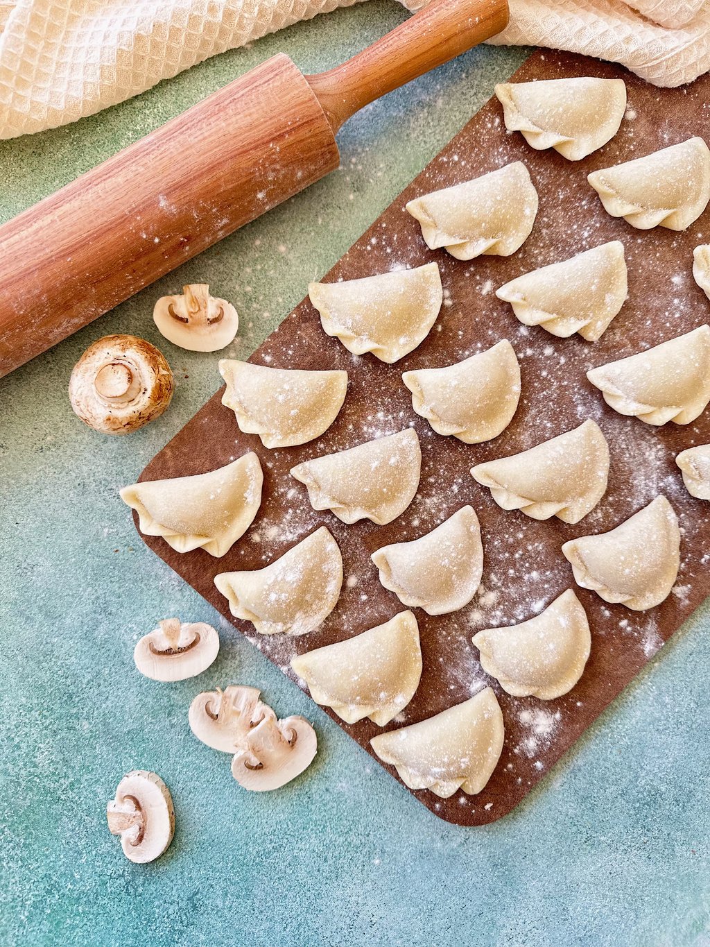 Вареники с грибами и картофелем (500 гр.)