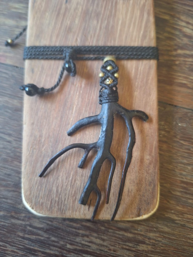 Collar Coral Negro