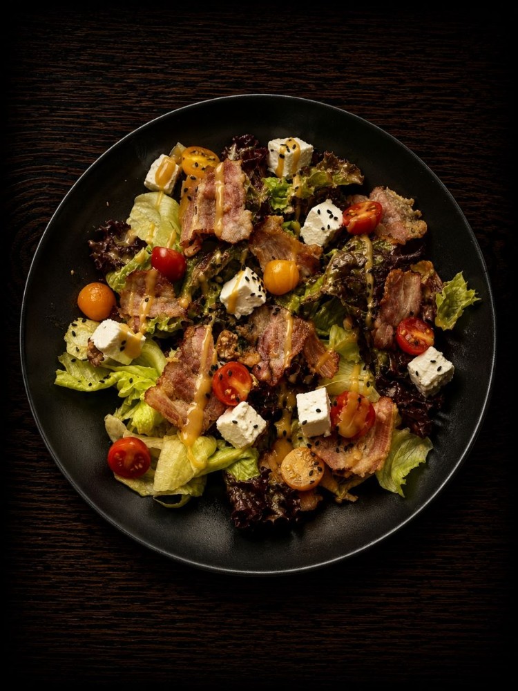Салат з фетою та беконом (230 г)