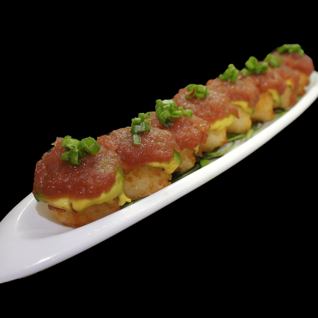 Sushi cake atún