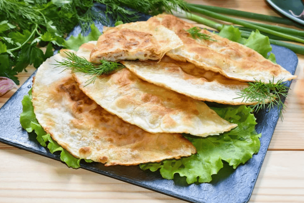 Чебурек з квашеною капустою