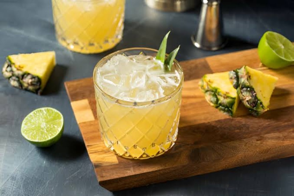 Agua de piña 