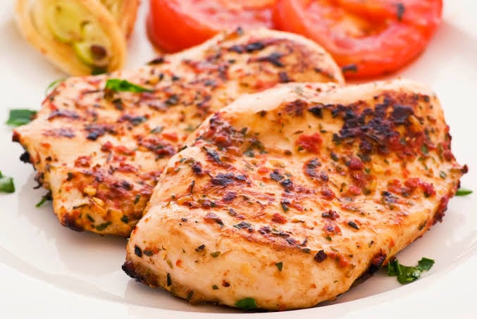 Pollo 200 grs ensalada
