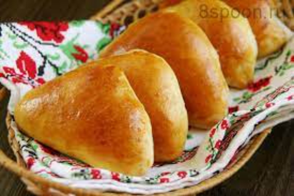 Булочка із фруктами   60 гр