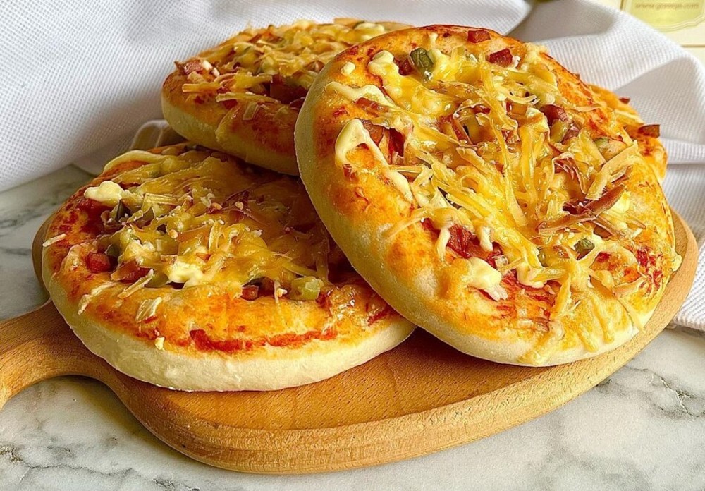 Піца з куркою, сиром і помідорами б/л  100г
