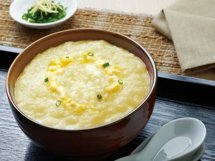 Каша кукурудзяна із вершковим маслом  120г