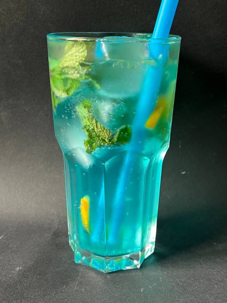 Блакитна лагуна