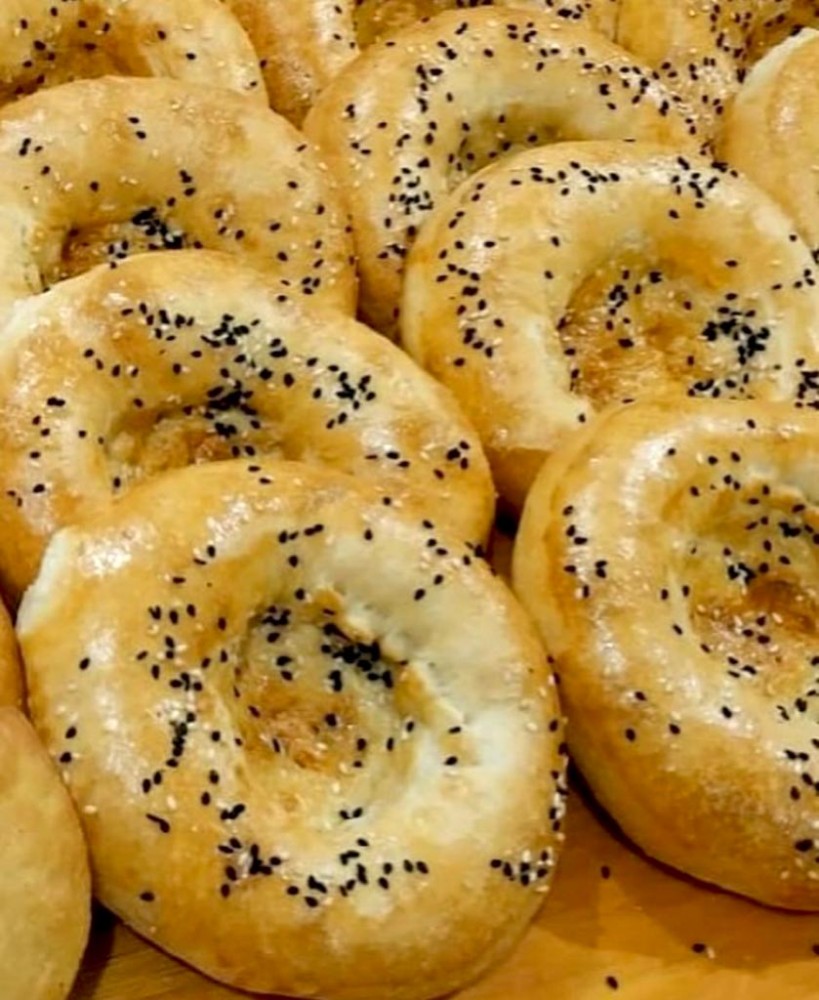Лепёшка восточная с сыром - 1 шт.
