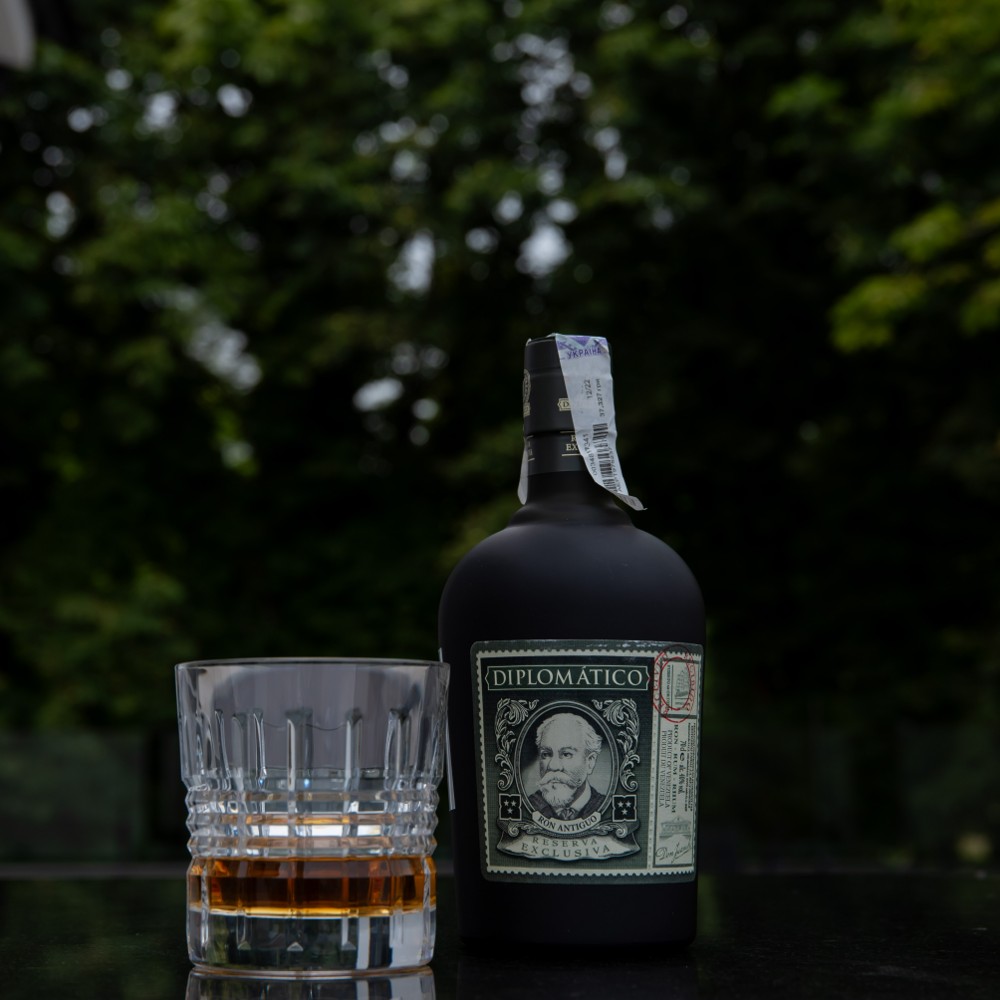 Reserva Exclusiva, Diplomatico