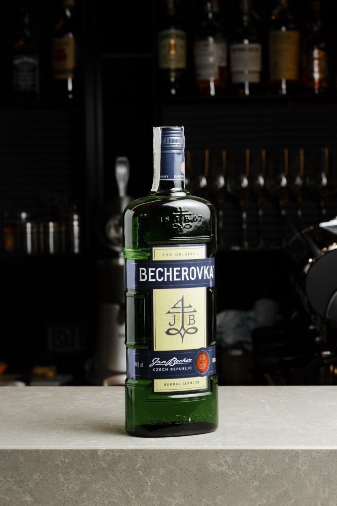 Лікер - BECHEROVKA