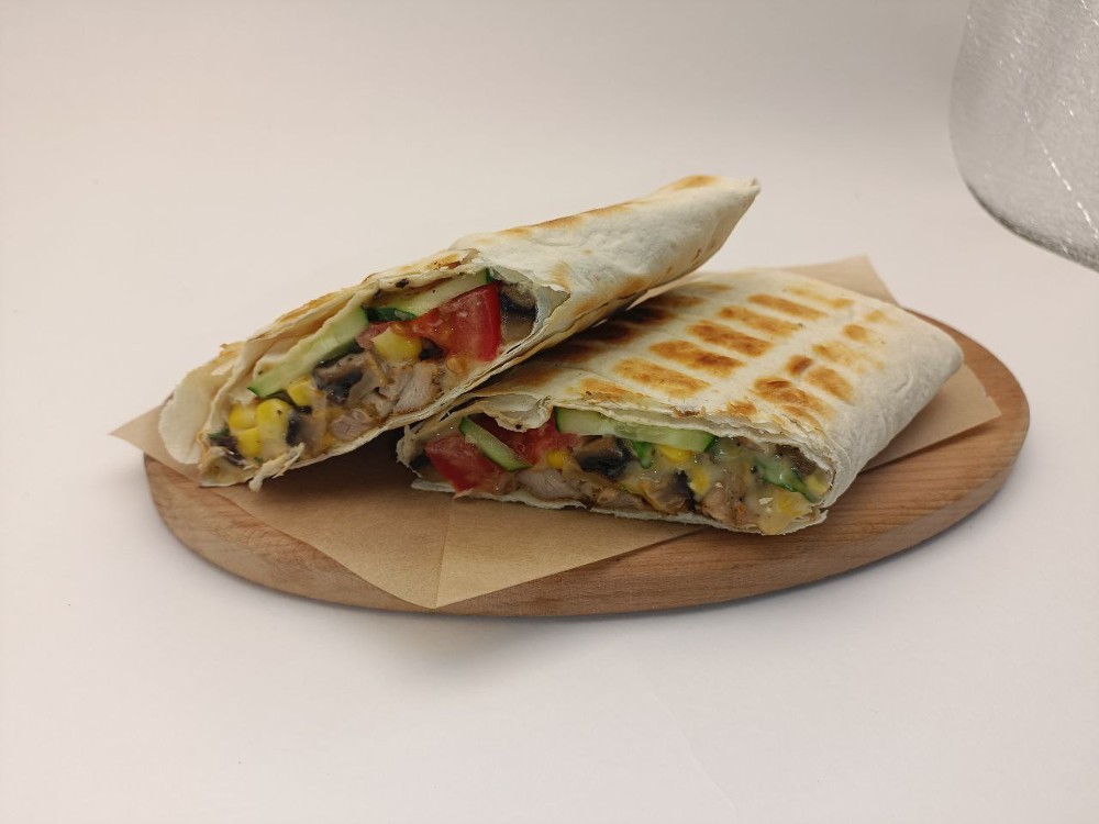 Кесаділля з куркою та грибами,390г
