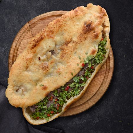 Хачапурі з бараниною та кінзою, 500г