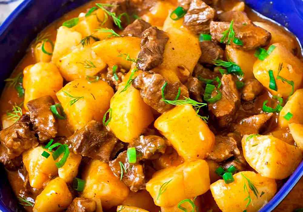 картопля запечена з мясом