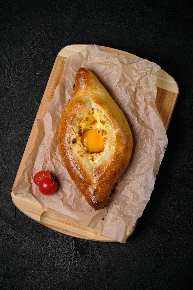 Хачапурі по-аджарськи