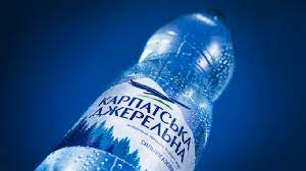 Вода мінеральна Карпатська джерельна