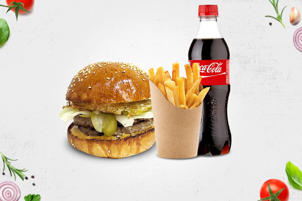 Комбо Біф бургер + картопля фрі + Cola 0,5л