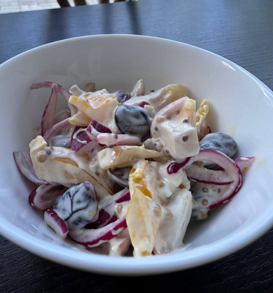 Салат з квасолею та копченою куркою, 110 гр