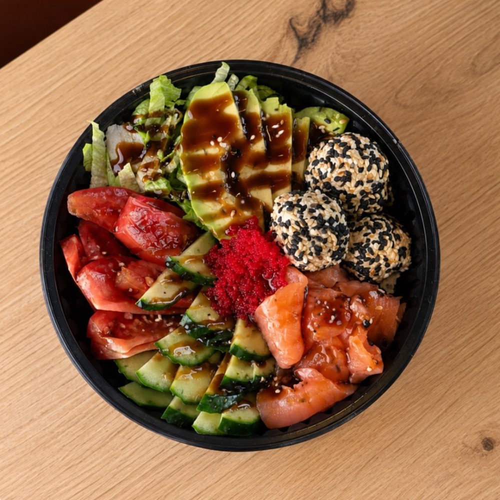 Поке боул з копченим лососем